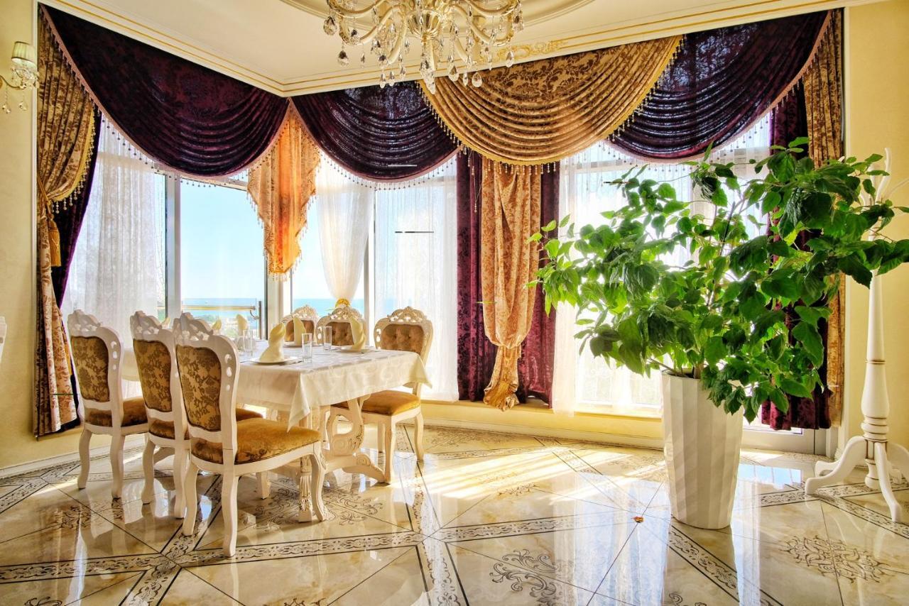 Rosa Del Viento Hotel Tuapse Eksteriør bilde